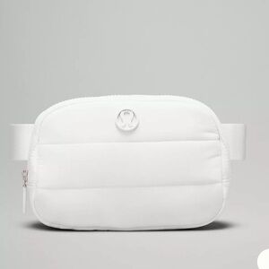 Lululemon Everywhere Belt Bag Wonder Puff White & White Hardware